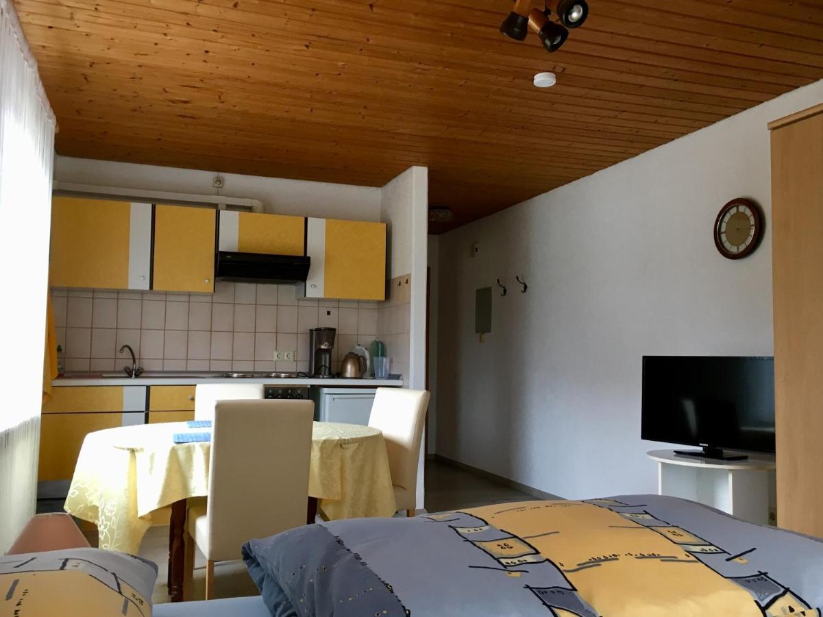Ferienwohnung Am Kirschbaum Uhldingen-Muehlhofen Luaran gambar